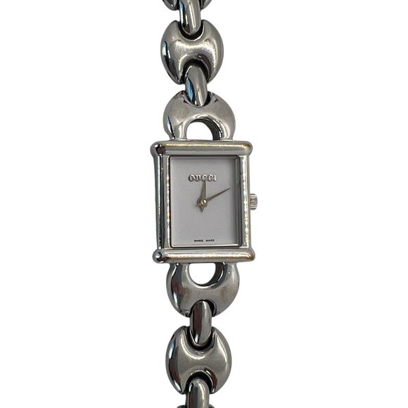 Gucci Vintage 1800L Watch - Picture 6 of 15